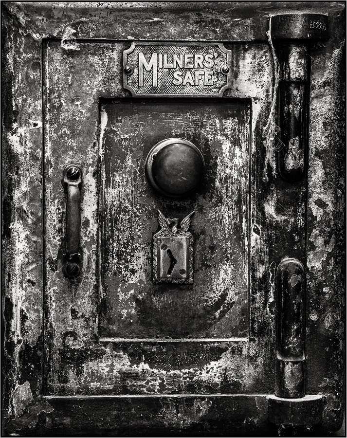 Lucky Milner - Mark Rivers